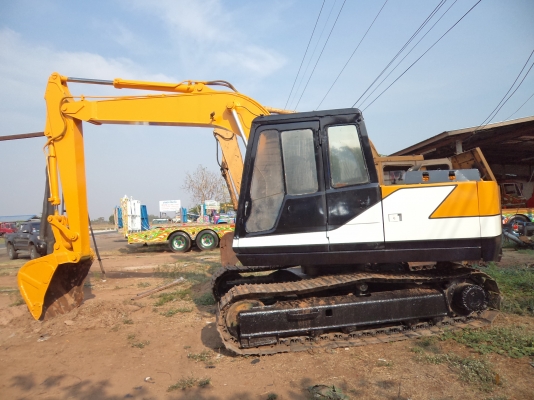 ขาย750000บาท รถแม็กโค120-3 สภาพดีพร้อมใช้งาน