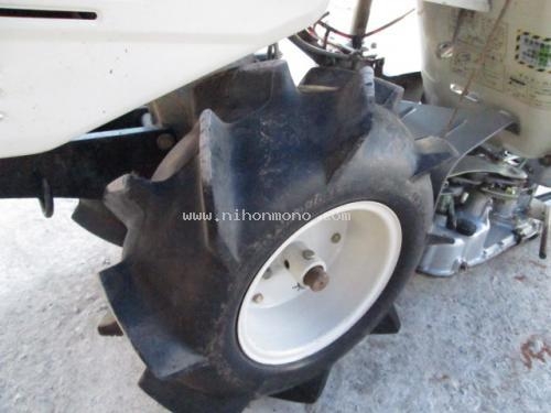 รถเกี่ยวข้าวเดินตาม!!!! รหัสสินค้า : 14001770  ยี่ห้อ : MITSUBISHI รุ่น : MB360