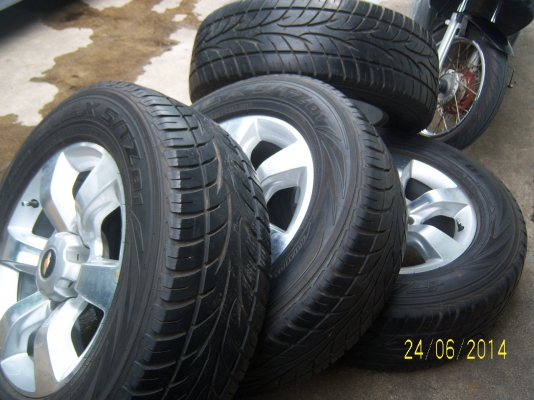 แม็กเชฟ รุ่นเทรลเบลเซอร์ แวน ตัวท็อป ขอบ 18x7.5 พร้อมยาง 265 60 18 ปี 10 มี1ชุด สวยๆ