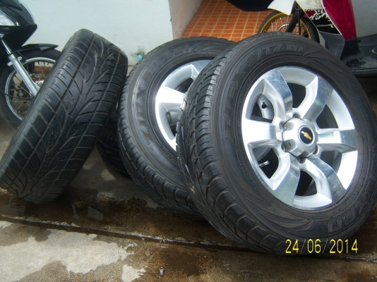 แม็กเชฟ รุ่นเทรลเบลเซอร์ แวน ตัวท็อป ขอบ 18x7.5 พร้อมยาง 265 60 18 ปี 10 มี1ชุด สวยๆ