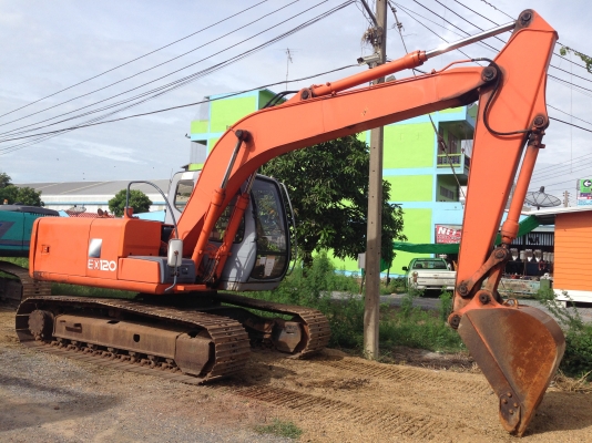 รถขุดเก่าญี่ปุ่น Hitachi EX120-5 สภาพสวยครับ