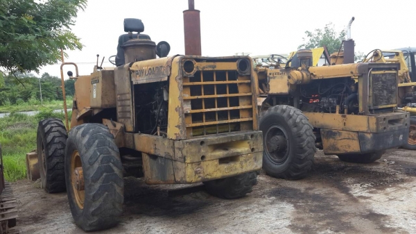 รถตัก KOMATSU JH60 รถใช้งานดี รับประกันการใช้งาน ราคาต่อรองได้ดี.