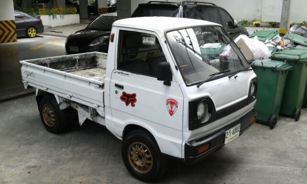 กะป๊อ 4wd suzuki st-90  ป้ายขาว รถสวยบางๆเดิมๆ ขับขี่สมบูรณ์ ตู้แอร์ เล่มชุดโอนครบ ช้าอด