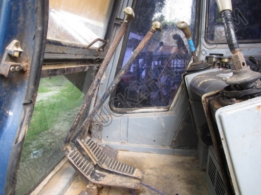 รถแบคโฮ KOBELCO 907 รุ่น 1