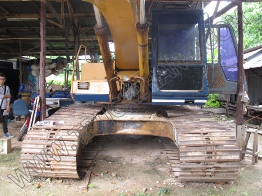 รถแบคโฮ KOBELCO 907 รุ่น 1