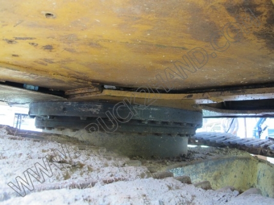 รถแบคโฮ KOBELCO 907 รุ่น 1