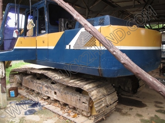 รถแบคโฮ KOBELCO 907 รุ่น 1