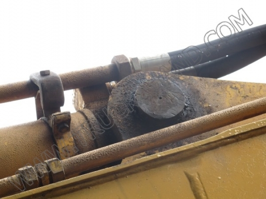 รถแบคโฮ KOBELCO 907 รุ่น 1