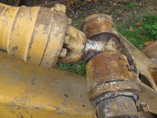 รถแบคโฮ KOBELCO 907 รุ่น 1