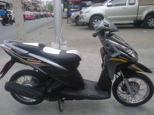 ขายClick i 110 หัวฉีด ปี52 รถบ้านเครื่องเดิมๆสภาพดี