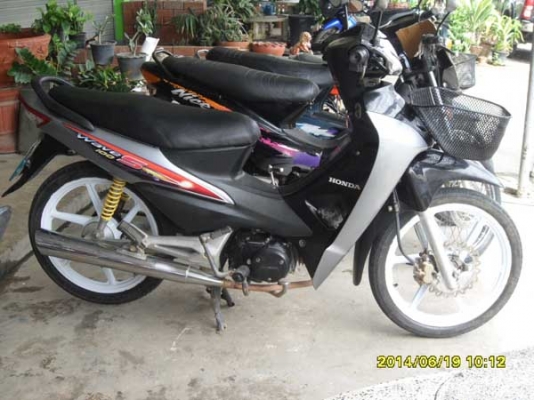 ขายล้อแม็ค Wave สีขาวพร้อมใช้