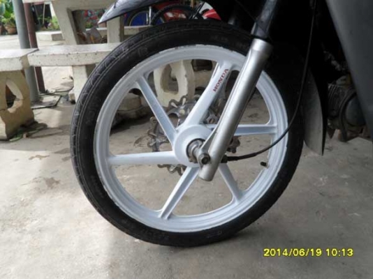 ขายล้อแม็ค Wave สีขาวพร้อมใช้