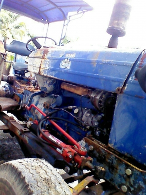 ขายรถไถ Ford D1NN