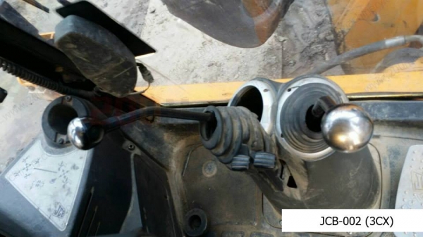 รถตักหน้าหลังขุด JCB 3CX สภาพเยี่ยม พร้อมใช้งาน 090-268-2646