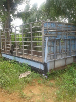 ขายกะบะ6ล้อถอดจากNPR 120 รถห้าง