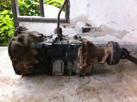 ปิดการขาย - ขายเกียร์นิสสัน คาร์บอน ถูกๆ 5000.- ปิดการขาย - ขายเกียร์นิสสัน คาร์บอน ถูกๆ 5000.-