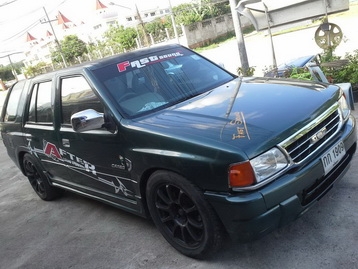 Isuzu cameo ปี 94 แต่งเครื่องเสียงพร้อมออกงาน Isuzu cameo ปี 94 แต่งเครื่องเสียงพร้อมออกงาน