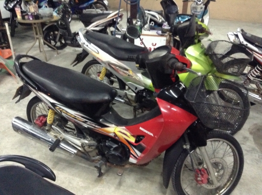 ขาย!!! เวฟ125R 2คัน กุญแจใหญ่ ดิ๊สหน้าหลังคันนึง ปี50 รถเครื่องดีทั้ง2คันคับ ทะเบียนครบ