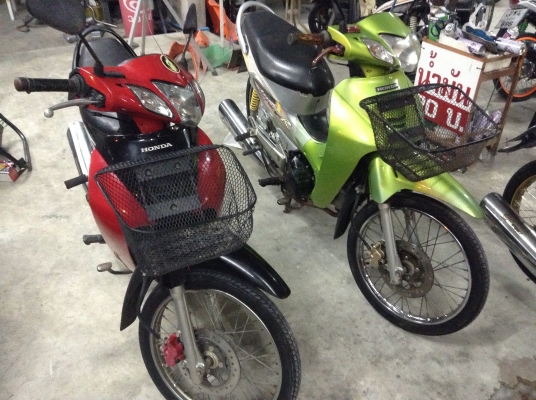 ขาย!!! เวฟ125R 2คัน กุญแจใหญ่ ดิ๊สหน้าหลังคันนึง ปี50 รถเครื่องดีทั้ง2คันคับ ทะเบียนครบ