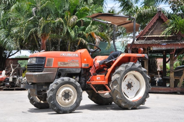 ขาย KUBOTA L3408 4WD ขับ4ล้อ แรงสะใจอุปกรณ์ครบทำงานสมบูรณ์ทุกระบบ 149,000 เท่านั้น!!
