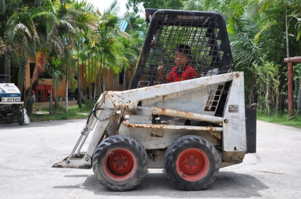 ขายBOBCAT315 สวยเดิมจากญี่ปุ่นยังไม่เคยใช้งานในไทย 69,000เท่านั้น