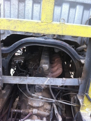 ขายเครื่อง MITSUBISHI 6D16 195 พร้อมเกียร์ 10 สปีส สภาพสวยพร้อมใช้ ติดต่อได้ที่คุณ อ๊อฟ พิจิตร 086-737-9991