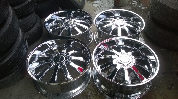 ขายล้อขอบ22 6รู ชุดละ12500
