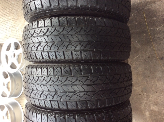 ขายยาง Yokohama geolandar 265-70-16 ปี12 ดอกสวยถูกๆครับ