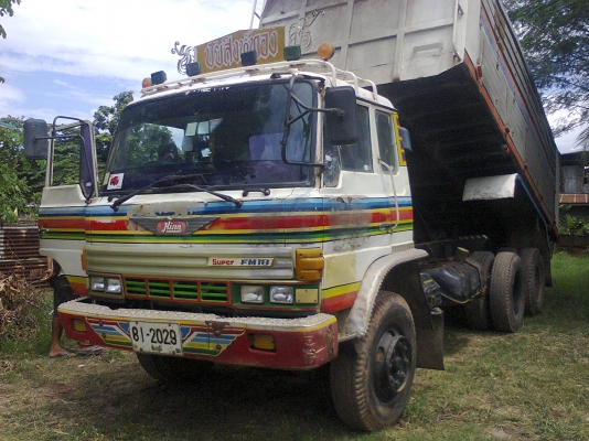 ขายสิบล้อสองเพลาดั้มพ์ ฮีโน่ FM-187LA สภาพเดิมๆ พร้อมใช้ ขายสิบล้อสองเพลาดั้มพ์ ฮีโน่ FM-187LA สภาพเดิมๆ พร้อมใช้