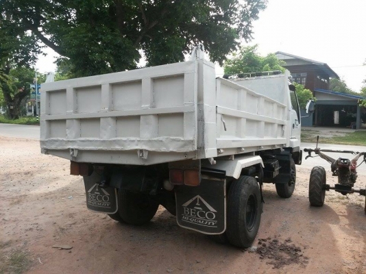 ขายรถ6ล้อดั้ม ISUZU FORWARD JUSTON195HP