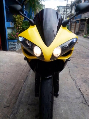 ต้ำพระราม2ขายYAMAHA R1โฉมปี2007 วิ่งมา4XXXXโล เอกสาร inv สรรพสามิตแท้ การันตีให้รถสภาพสวยเดิมๆคับ