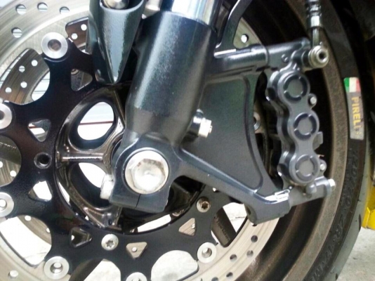 ต้ำพระราม2ขายYAMAHA R1โฉมปี2007 วิ่งมา4XXXXโล เอกสาร inv สรรพสามิตแท้ การันตีให้รถสภาพสวยเดิมๆคับ