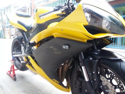 ต้ำพระราม2ขายYAMAHA R1โฉมปี2007 วิ่งมา4XXXXโล เอกสาร inv สรรพสามิตแท้ การันตีให้รถสภาพสวยเดิมๆคับ