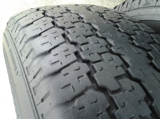 บริสโตน 245/70/16 ดอกตรูมตรูม