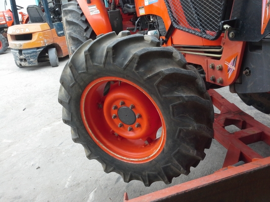 รถคูโบต้า 85 แรงม้าพร้อมอุปกรณ์ต่อพ่วง 2 ชิ้นฟรี ใช้เงินเพียง 70,000 ก็ออกรถได้ รถคูโบต้า 85 แรงม้าพร้อมอุปกรณ์ต่อพ่วง 2 ชิ้นฟรี ใช้เงินเพียง 70,000 ก็ออกรถได้