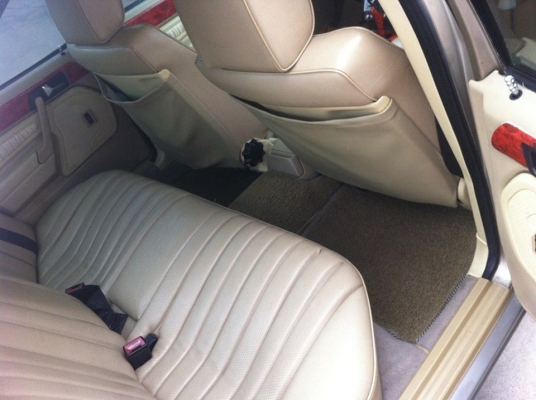 ขาย Benz 190e เครืองเดิมติดแก็ส รถสวย หรูหรา ขายถูก พร้อมขับส่งทั่วไทย ขาย Benz 190e เครืองเดิมติดแก็ส รถสวย หรูหรา ขายถูก พร้อมขับส่งทั่วไทย