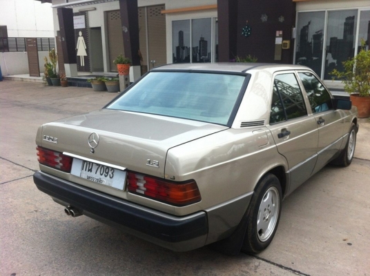 ขาย Benz 190e เครืองเดิมติดแก็ส รถสวย หรูหรา ขายถูก พร้อมขับส่งทั่วไทย ขาย Benz 190e เครืองเดิมติดแก็ส รถสวย หรูหรา ขายถูก พร้อมขับส่งทั่วไทย