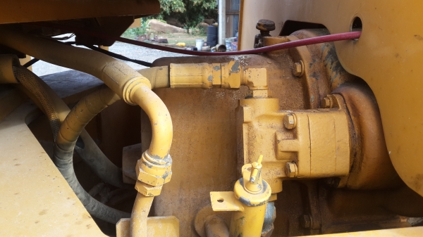 ขายรถตัก KOMATSU 515-2 สวยๆครับ ขายรถตัก KOMATSU 515-2 สวยๆครับ