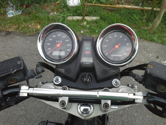 ขายHonda cb1300cc.รถพร้อมใช้ท่อแตงZeroไทเทเนี่ยมทั้งเส้น