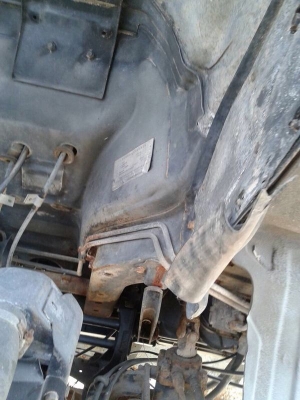 รถมิตซู 10 ล้อดั้ม FN527M - TD 191 แรงม้า. ปี 37.  สนใจติดต่อ  081 - 6079515