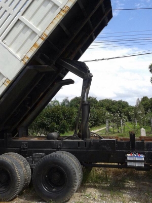 รถมิตซู 10 ล้อดั้ม FN527M - TD 191 แรงม้า. ปี 37.  สนใจติดต่อ  081 - 6079515