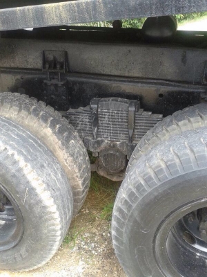 รถมิตซู 10 ล้อดั้ม FN527M - TD 191 แรงม้า. ปี 37.  สนใจติดต่อ  081 - 6079515