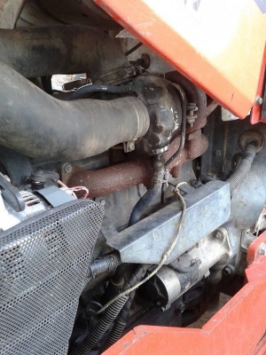 รถไถ KUBOTA  M9000.  ( รถทำงาน  4,xxx ซม. )   สนใจติดต่อ  081 - 6079515