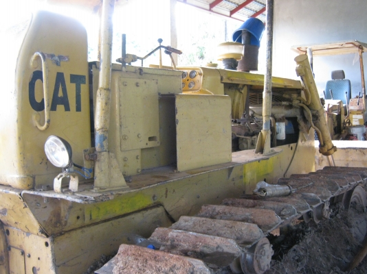 ขาย แทรกเตอร์ Cat D5D ด่วน 450,000 ขาย แทรกเตอร์ Cat D5D ด่วน 450,000