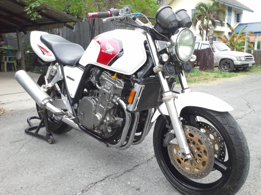 ขาย Honda CB1000cc.เอกสารอินวอยร์+สรรพสามิตรถพร้อมใช้ครับ