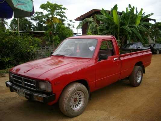 ขายโตโยต้า ม้าดำ 22ดีเซล ขายโตโยต้า ม้าดำ 22ดีเซล