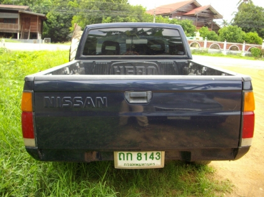 ขายนิสสันบิ๊กเอ็มแค็ป....จอโค้ง