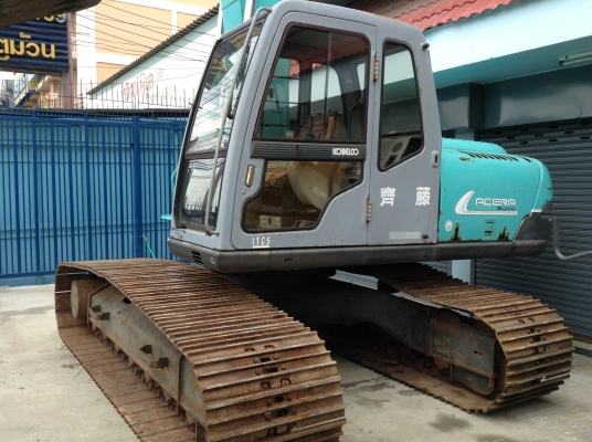 kobelco sk200M5 super เก๋งเหลี่ยม