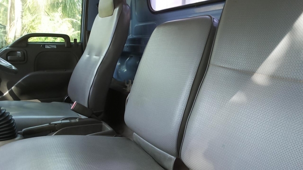 ***ขายแล้วครับขอบคุณ Truck2hand ขาย6ล้อเดิมๆบางๆ ISUZU NPR120 NPR66LX5T ห้างแท้ปี40 เครื่องเดิมเกียร์เดิม 4HF1 120แรงฝาขาว เครื่องดี แน่น ไม่มีเยิ้ม ช่วงล่างเดิมๆ คัสซีสวยเดิมไม่ปะไม่ดาม กระบะคาร์โก้4.30ม.พื้นไม้สภาพดี พื้นดีข้างดี หัวเก๋งเดิมๆภายในสวยคอน