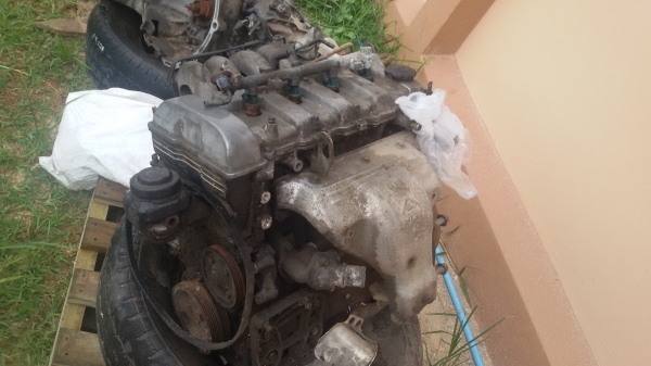 ขายเกียร์ขับ4 มาสด้าโครโน้ส แถมเครื่องเอาเปนอะไหล่